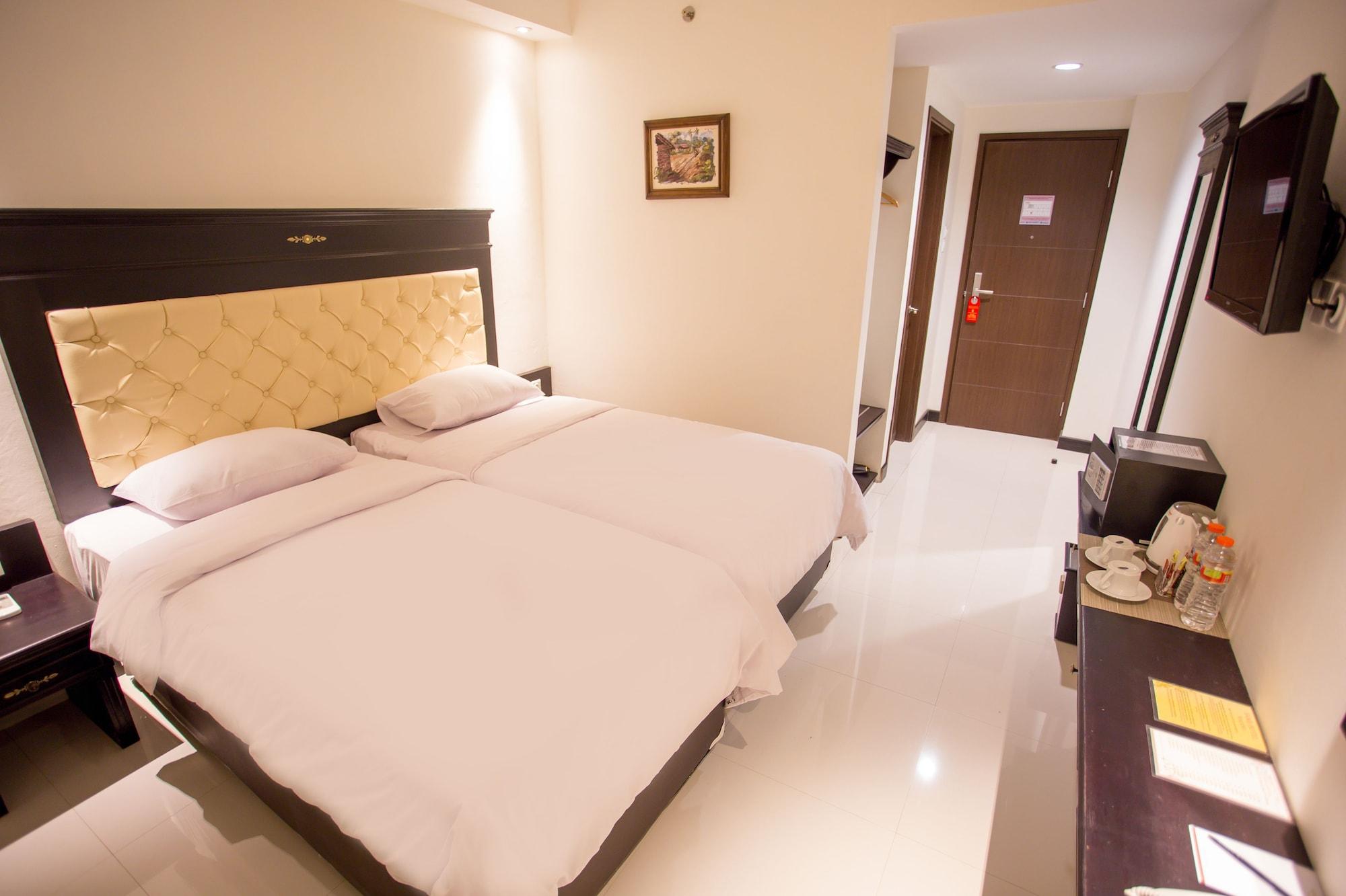 Same Hotel Malang Dış mekan fotoğraf