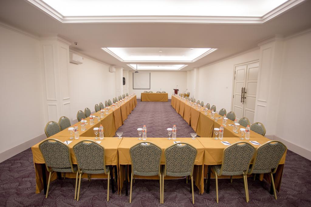 Same Hotel Malang Dış mekan fotoğraf