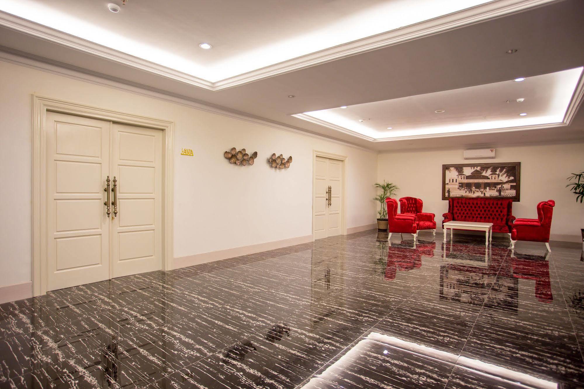 Same Hotel Malang Dış mekan fotoğraf